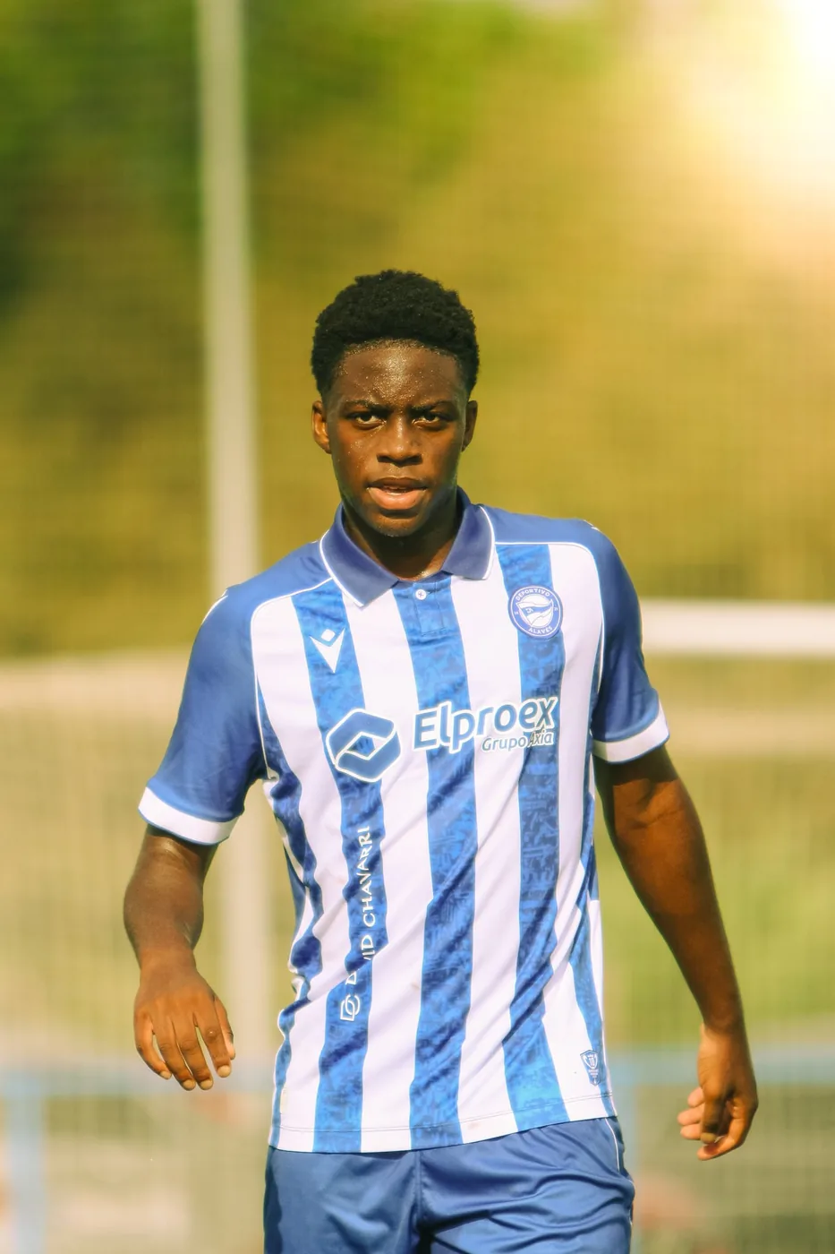 Junior Uzorma, foto 3