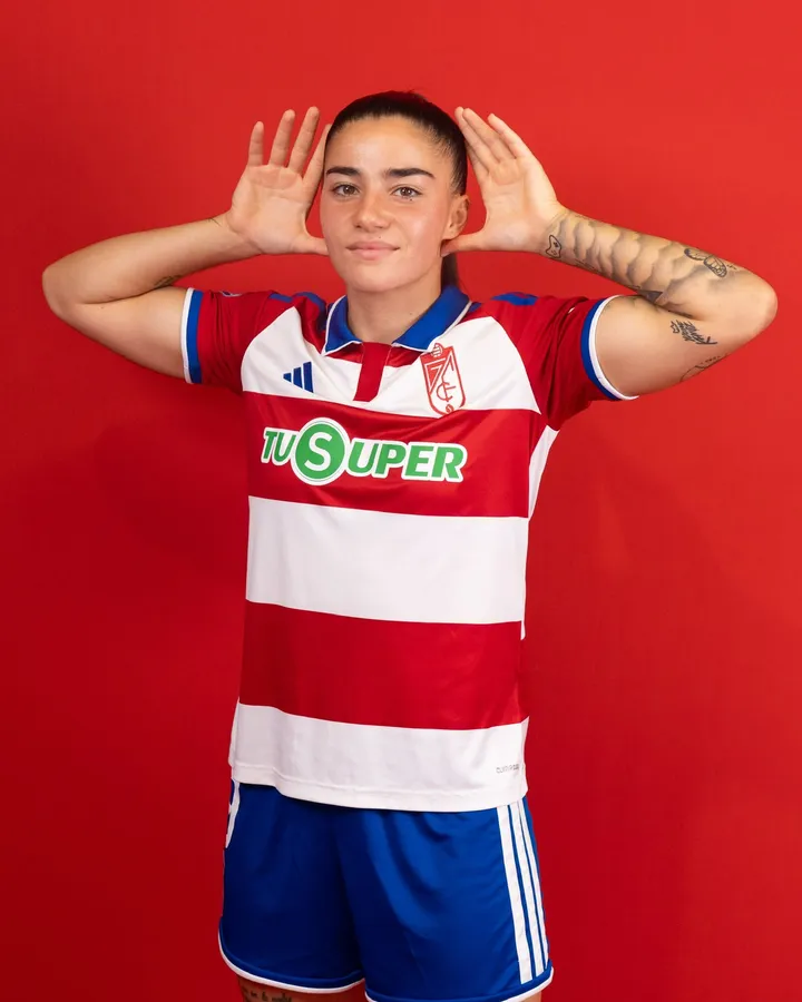 Bárbara López, delantera centro