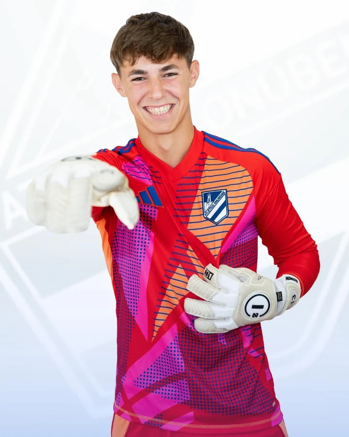 Mario Jiménez, portero